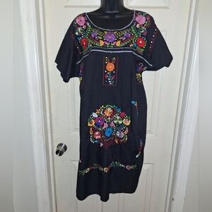 No brand embroidered floral dresss